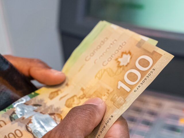 7 Part Time Jobs In Canada That Are Easily Available Now