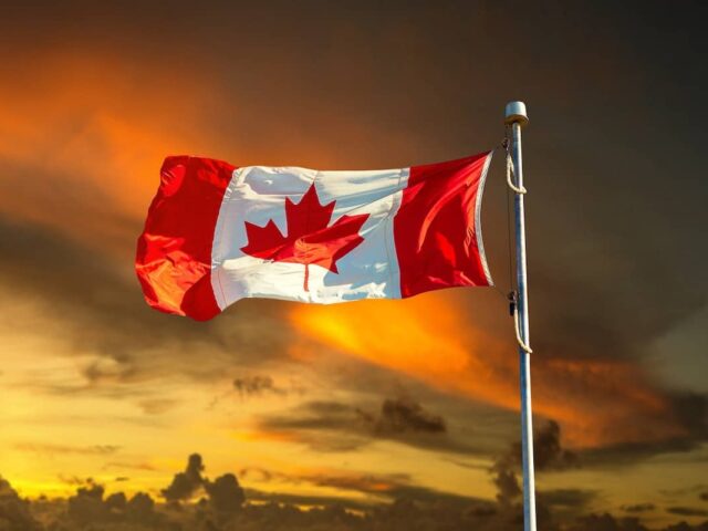 Do I need to renounce my citizenship if I become a Canadian citizen?