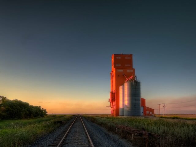 Manitoba invites more foreign skilled workers to apply for provincial nomination